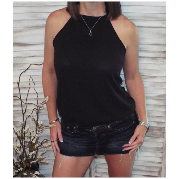 Multi Keyhole Chiffon Halter Tank Black 1018 - Picture 3 of 7